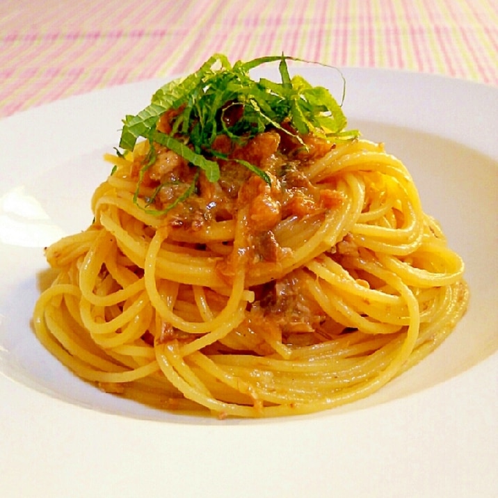 簡単なのに美味しい♡サバ缶で混ぜるだけの和風パスタ